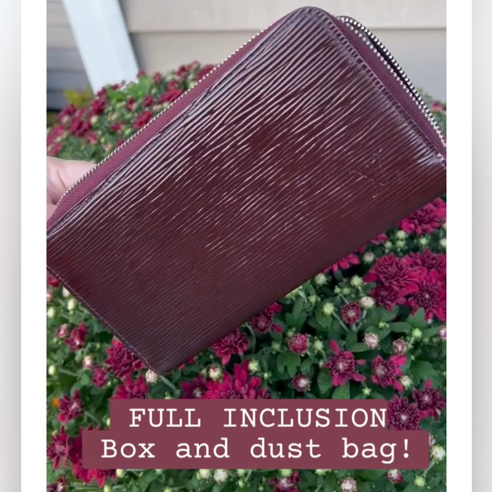 LIKE NEW! LV Plum ELECTRIC Epi Zip Around Wallet FULL INCLUSION